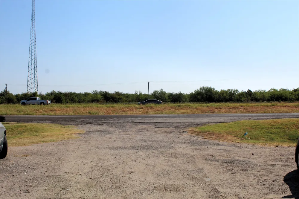9820 E Highway 175 Kemp, TX 75143
