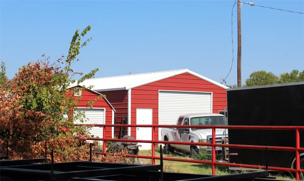 9820 E Highway 175 Kemp, TX 75143