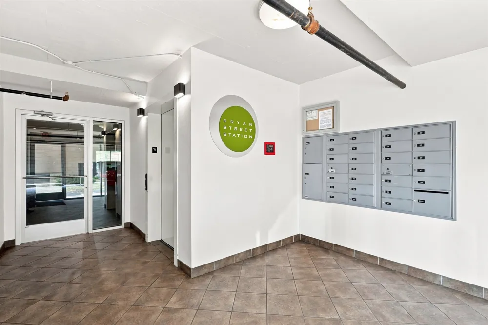 3025 Bryan Street #2H Dallas, TX 75204