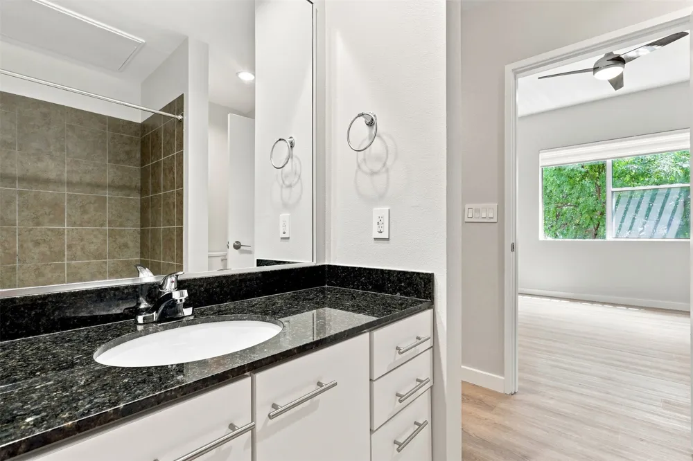 3025 Bryan Street #2H Dallas, TX 75204