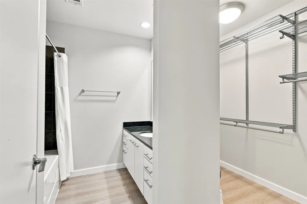 3025 Bryan Street #2H Dallas, TX 75204