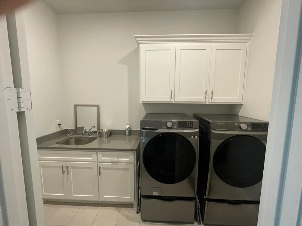 8517 Campbell Drive Rowlett, TX 75089