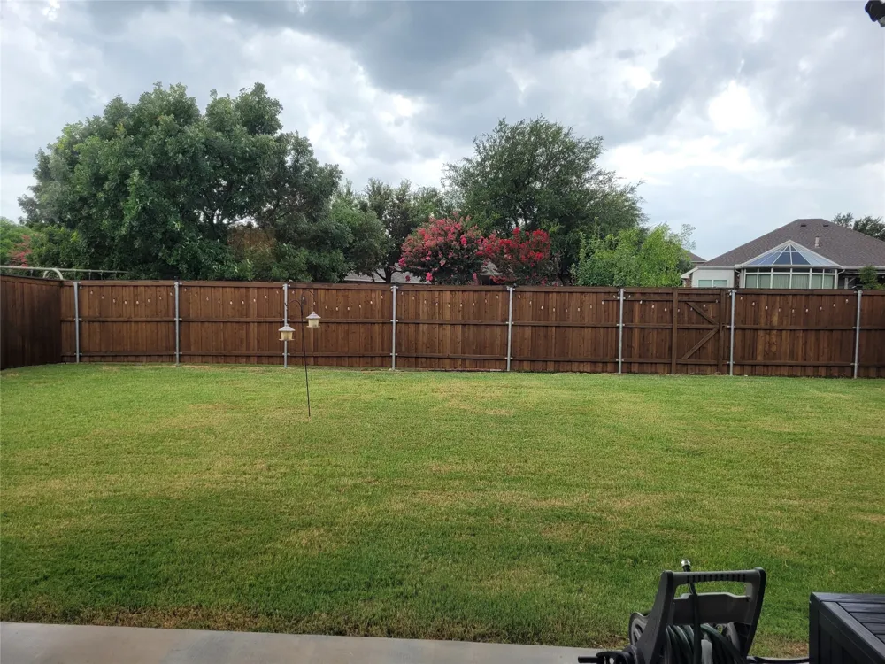 8517 Campbell Drive Rowlett, TX 75089
