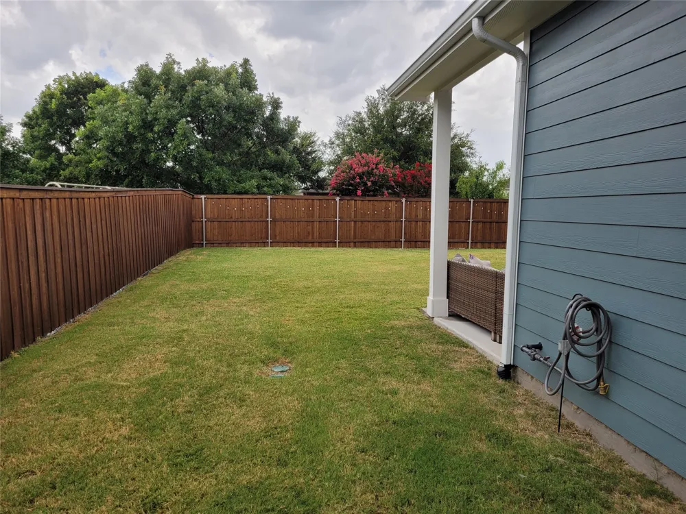 8517 Campbell Drive Rowlett, TX 75089
