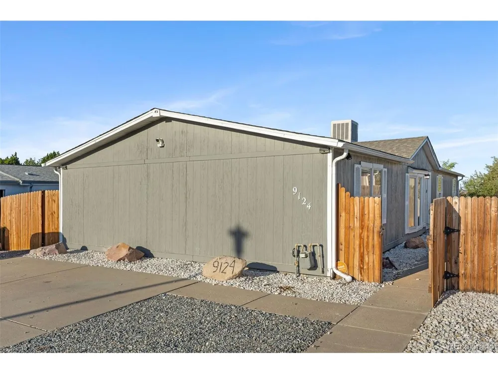 9124 Fontaine Street Federal Heights, CO 80260
