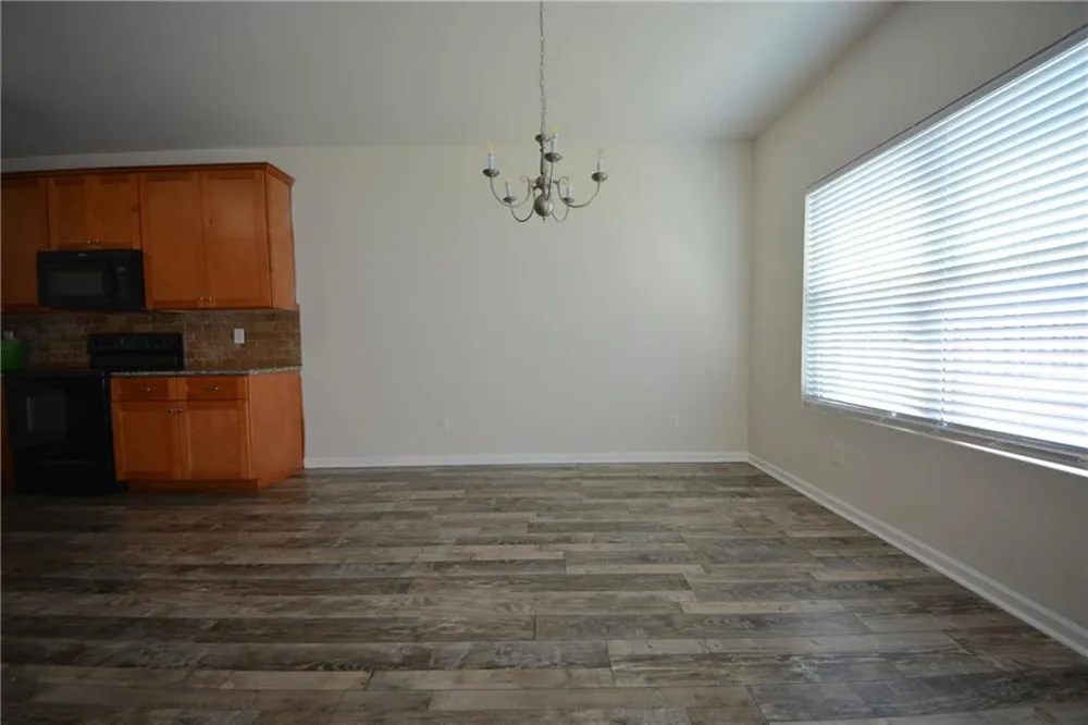 1955 Old Dogwood Jonesboro, GA 30238