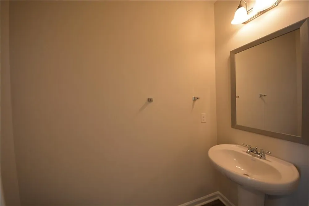 1955 Old Dogwood Jonesboro, GA 30238