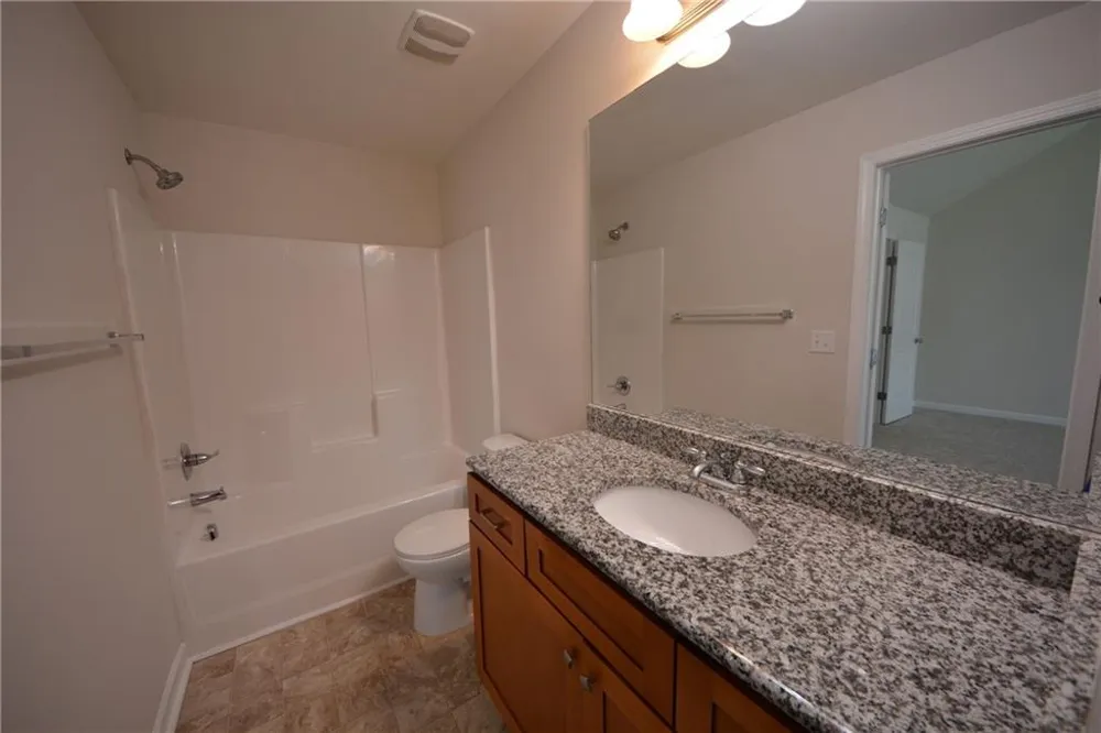 1955 Old Dogwood Jonesboro, GA 30238