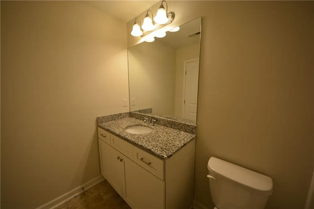 1955 Old Dogwood Jonesboro, GA 30238
