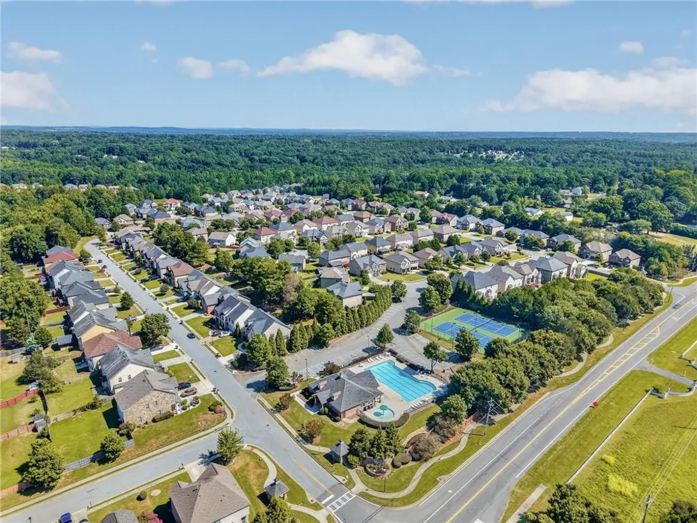 993 Bentley Estate Drive Dacula, GA 30019