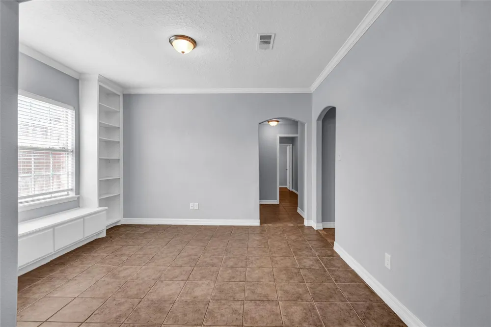 7411 Augusta Lane Rosharon, TX 77583
