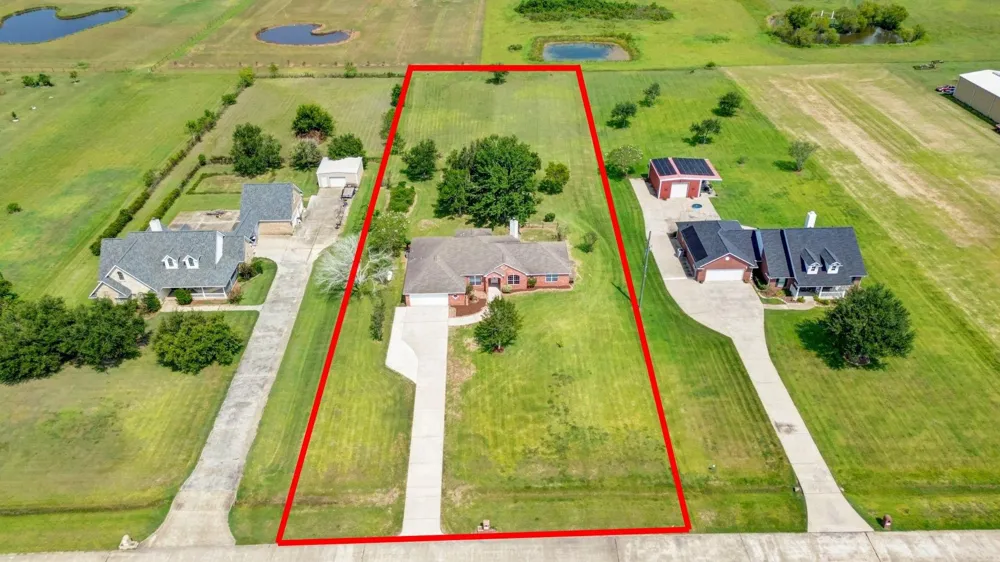 7411 Augusta Lane Rosharon, TX 77583