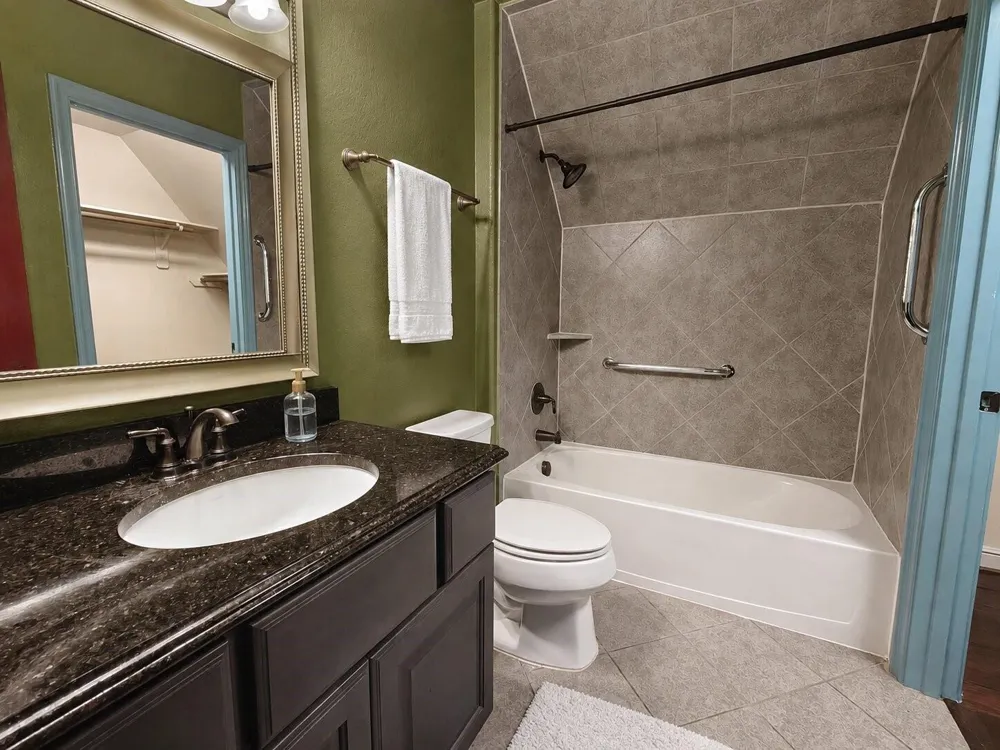 3908 Sandhills Pine Cove Spring, TX 77386