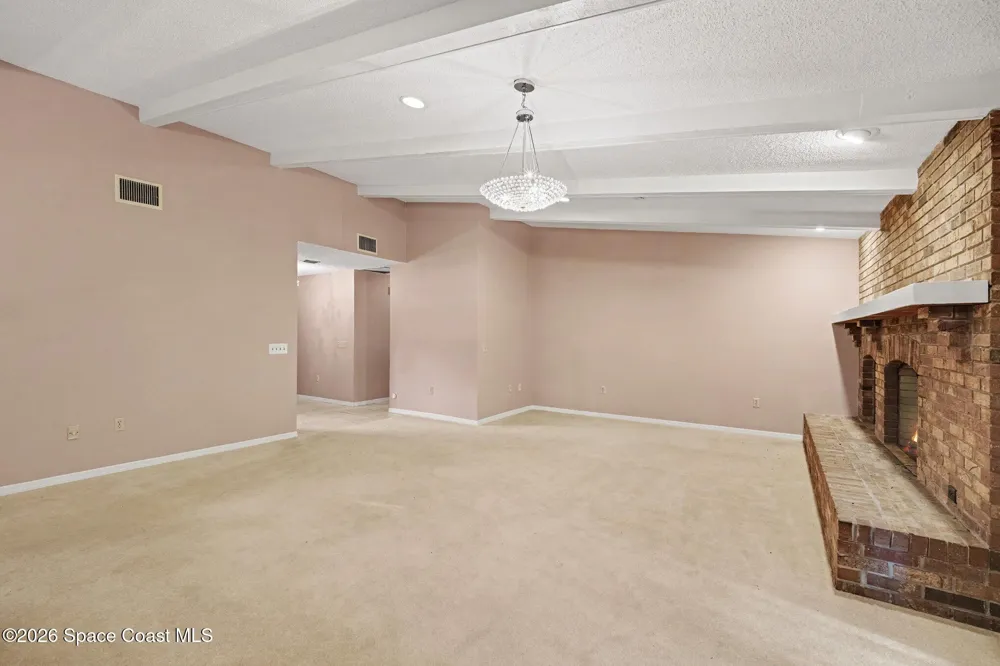 8001 Pine Needle Lane West Melbourne, FL 32904