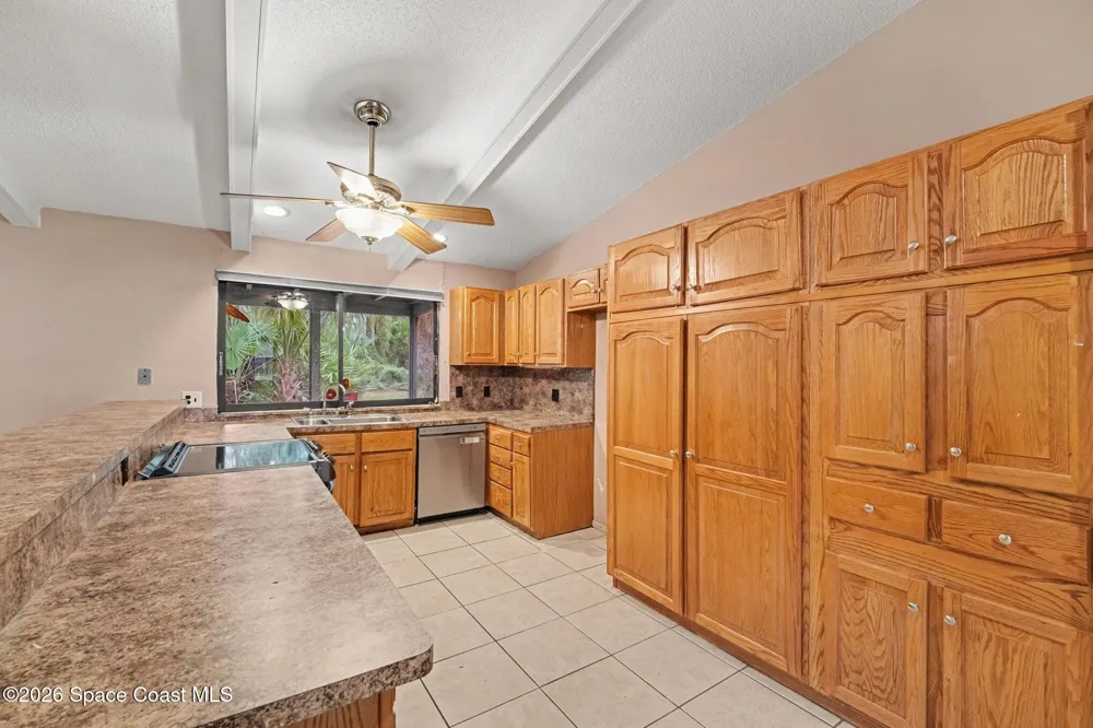 8001 Pine Needle Lane West Melbourne, FL 32904