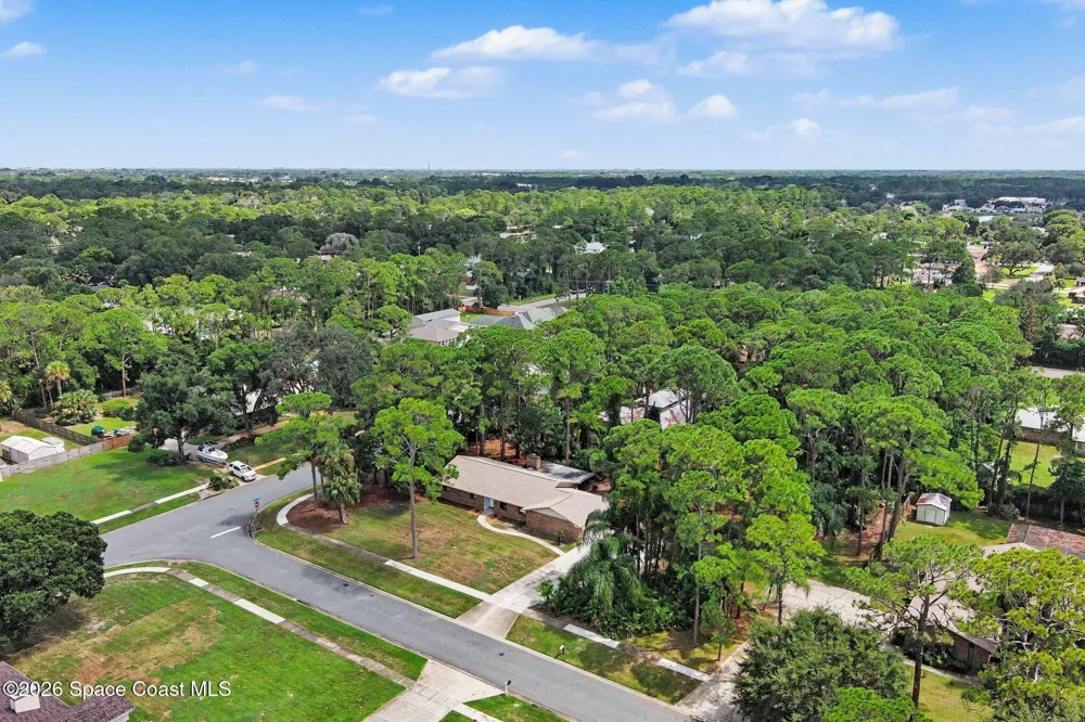 8001 Pine Needle Lane West Melbourne, FL 32904