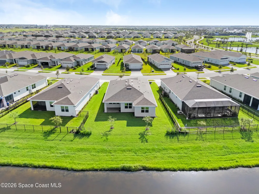 8994 Nixie Avenue Melbourne, FL 32940