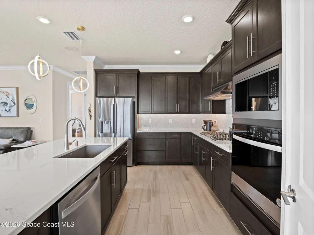 8994 Nixie Avenue Melbourne, FL 32940
