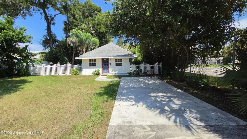 2101 Hallwood Place Melbourne, FL 32901