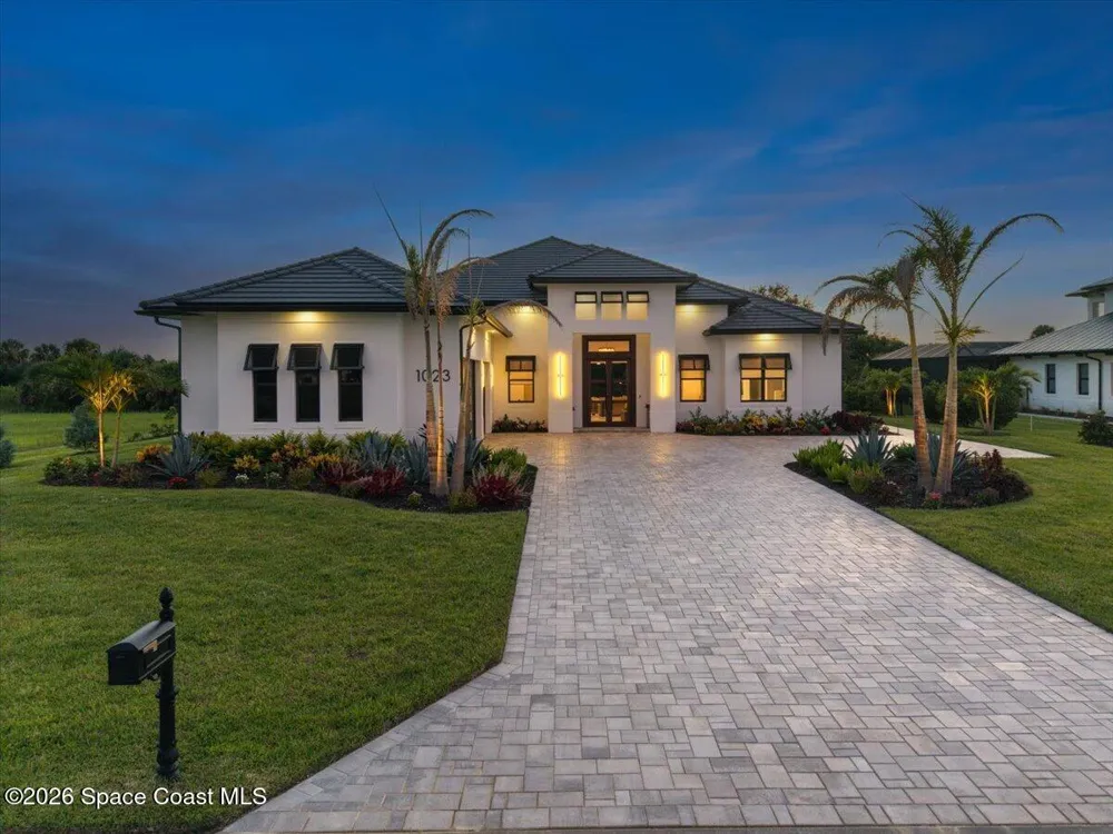 1023 W Polo Grounds Drive Vero Beach, FL 32966
