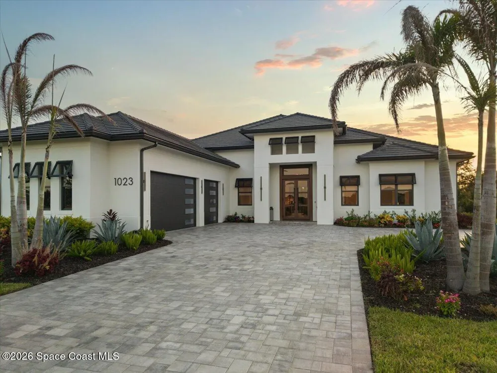 1023 W Polo Grounds Drive Vero Beach, FL 32966