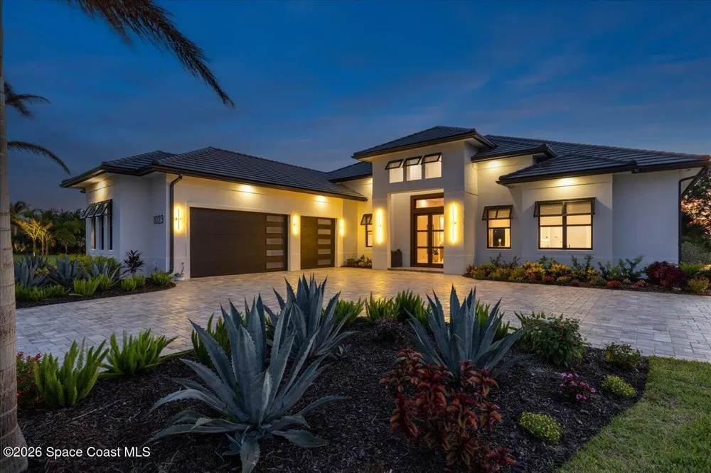 1023 W Polo Grounds Drive Vero Beach, FL 32966