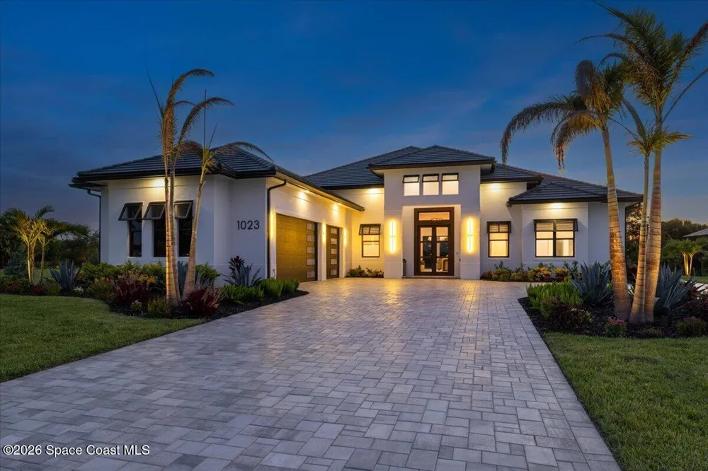 1023 W Polo Grounds Drive Vero Beach, FL 32966