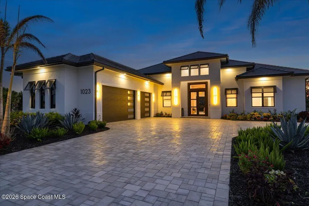 1023 W Polo Grounds Drive Vero Beach, FL 32966