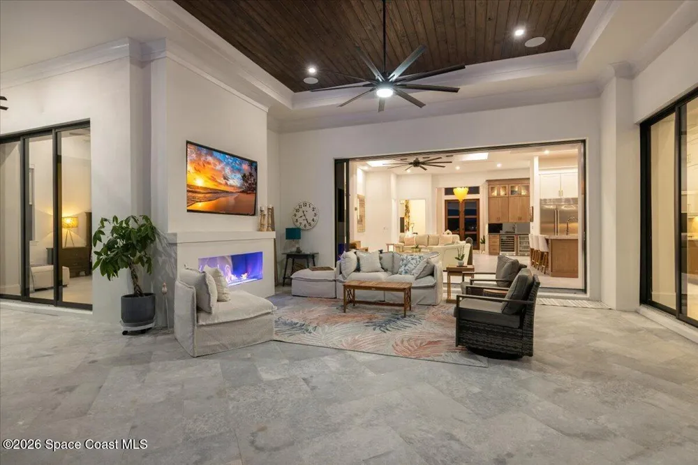 1023 W Polo Grounds Drive Vero Beach, FL 32966