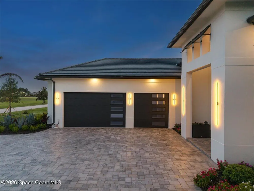 1023 W Polo Grounds Drive Vero Beach, FL 32966