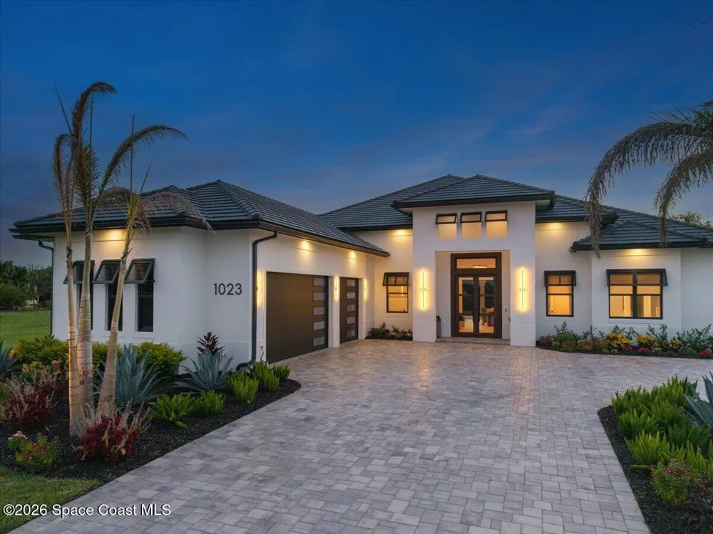 1023 W Polo Grounds Drive Vero Beach, FL 32966