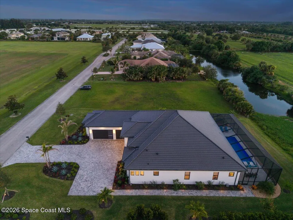 1023 W Polo Grounds Drive Vero Beach, FL 32966