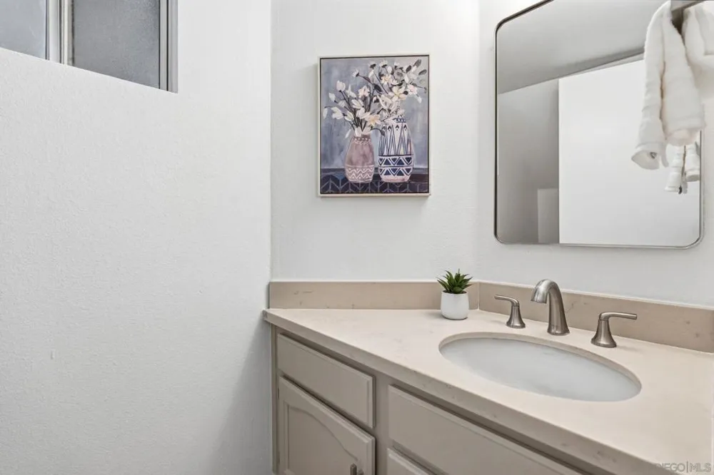 3821 Creststone Pl. San Diego, CA 92130