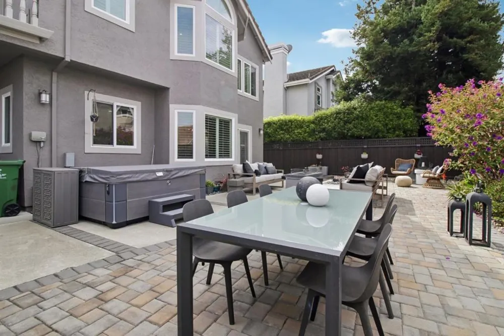 316 Eagle Trace Drive Half Moon Bay, CA 94019