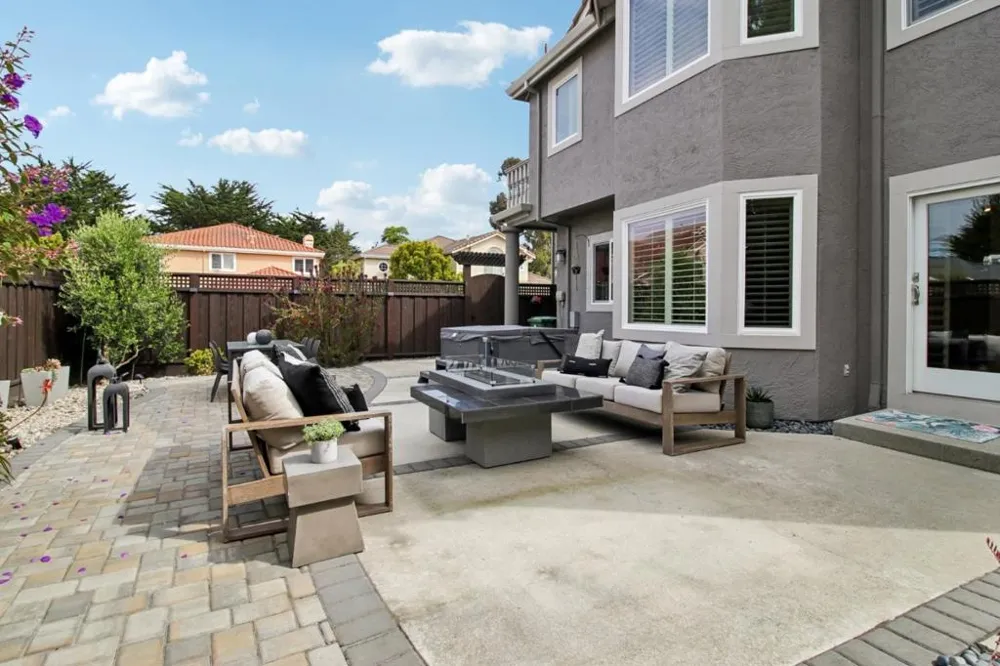 316 Eagle Trace Drive Half Moon Bay, CA 94019