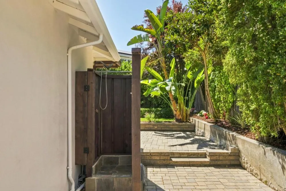 314 Outer Circle Redwood City, CA 94062