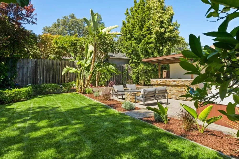 314 Outer Circle Redwood City, CA 94062