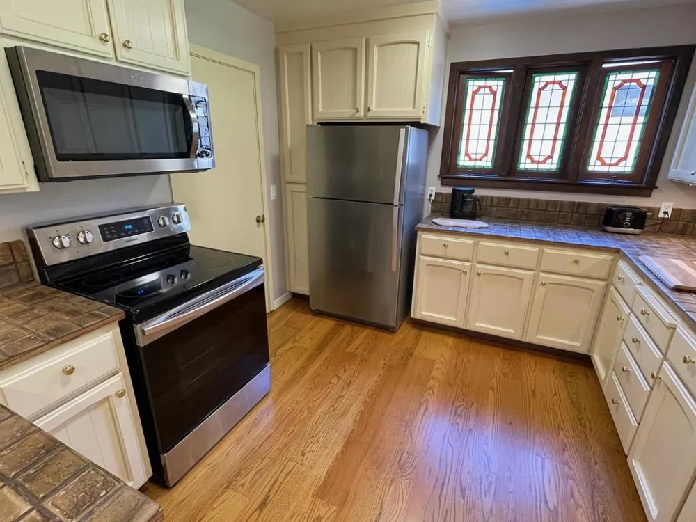 356 Stanford Avenue Menlo Park, CA 94025