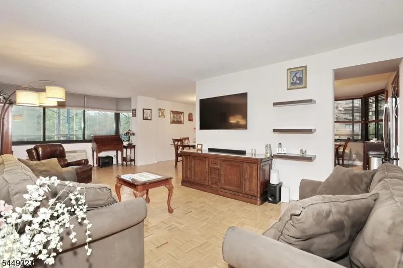 316 Prospect Ave #4K Unit 4K Hackensack City, NJ 07601