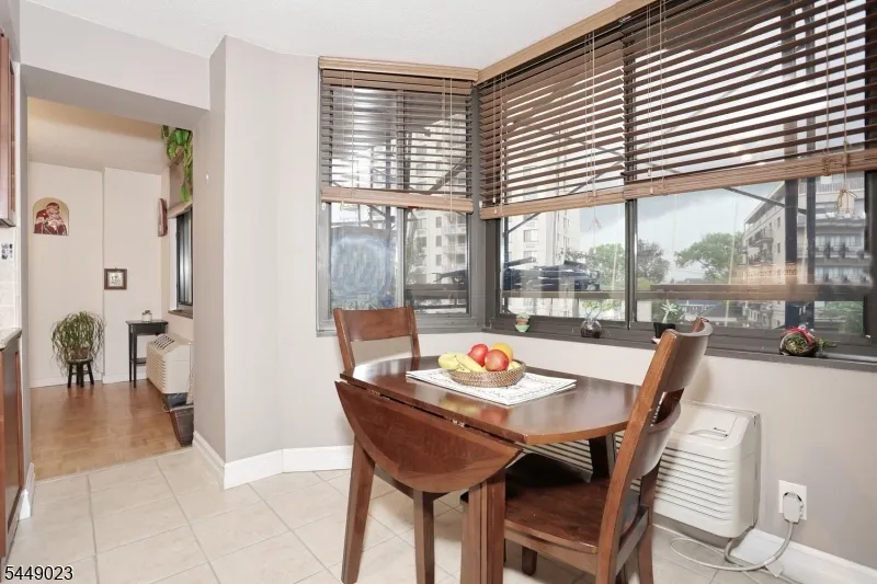 316 Prospect Ave #4K Unit 4K Hackensack City, NJ 07601
