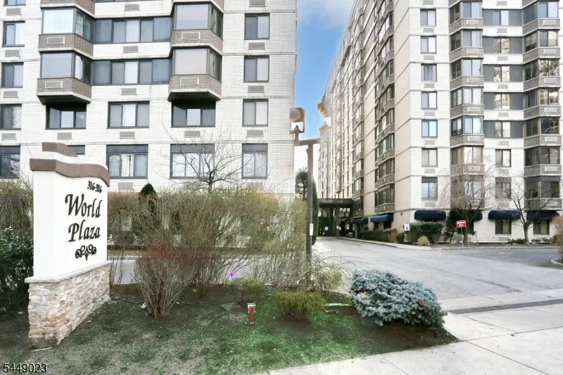 316 Prospect Ave #4K Unit 4K Hackensack City, NJ 07601