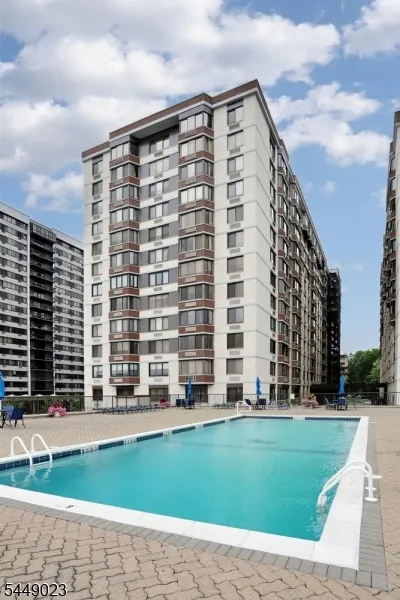 316 Prospect Ave #4K Unit 4K Hackensack City, NJ 07601