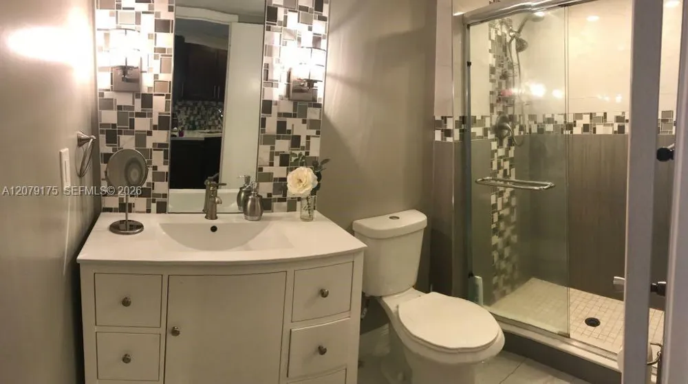 6901 Environ Blvd #5F Lauderhill, FL 33319