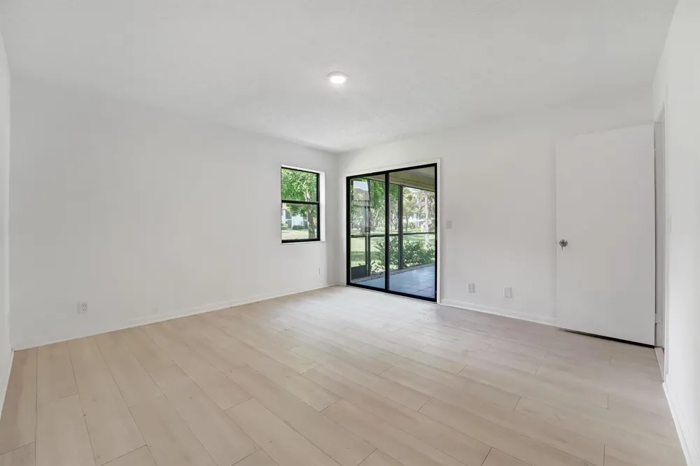 3359 Lucerne Park Drive 