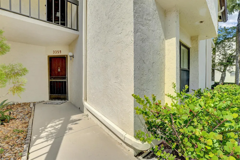 3359 Lucerne Park Drive 