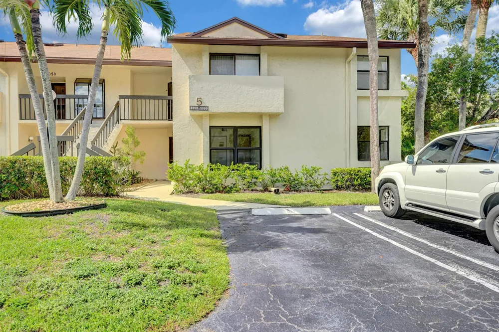 3359 Lucerne Park Drive 