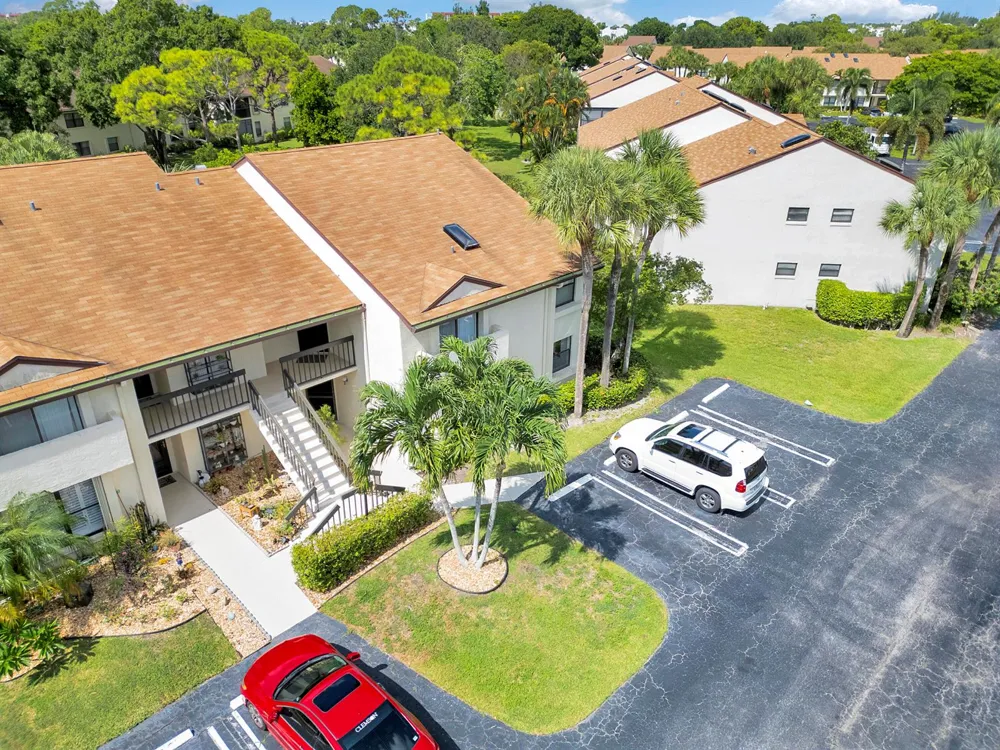 3359 Lucerne Park Drive 