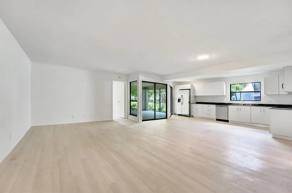3359 Lucerne Park Drive 