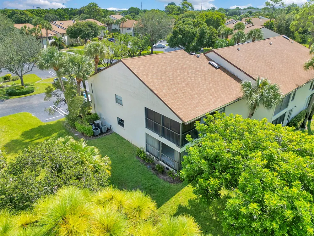 3359 Lucerne Park Drive 
