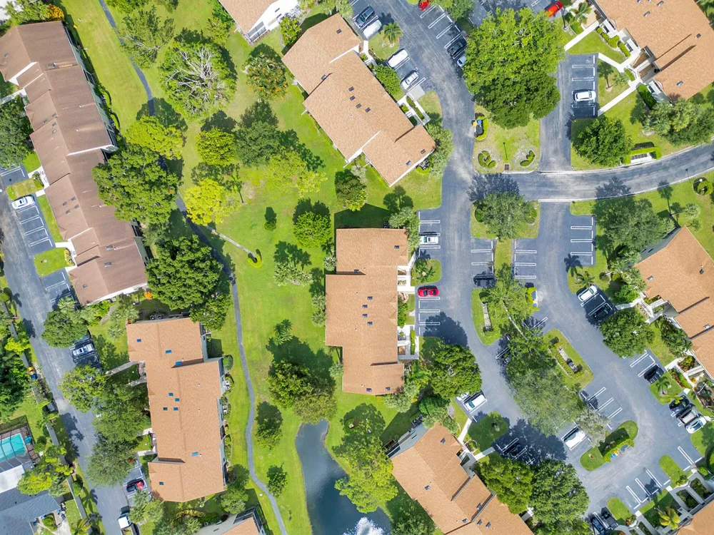 3359 Lucerne Park Drive 